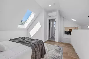 2730 23rd St, San Francisco, CA 94110 - Photo 12