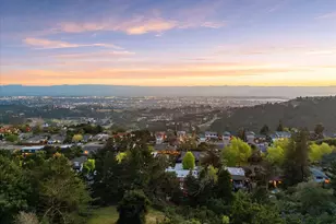 13901 Skyline Blvd, Oakland, CA 94619 - Photo 46