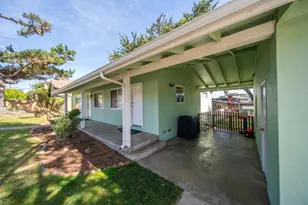 1136 Del Monte Blvd, Pacific Grove, CA 93950 - Photo 22