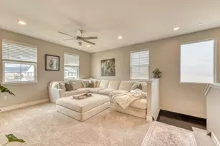 211 Scarlett Wy, Hollister, CA 95023 - Photo 40