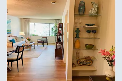 2140 Santa Cruz Ave 203, Menlo Park, CA 94025 - Photo 2