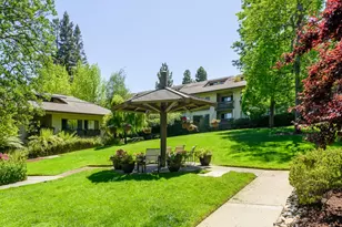 2140 Santa Cruz Ave 203, Menlo Park, CA 94025 - Photo 2