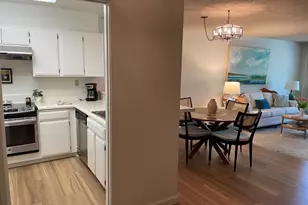 2140 Santa Cruz Ave 203, Menlo Park, CA 94025 - Photo 4