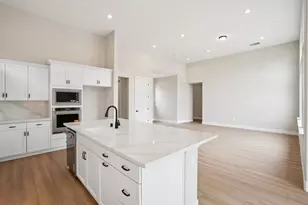 3089 Arroyo Dr, Marina, CA 93933 - Photo 10