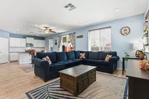 551 Gabriele Ct, Hollister, CA 95023 - Photo 8