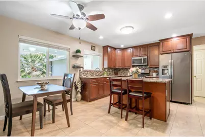 4474 Poinsettia Ct, San Jose, CA 95136 - Photo 10