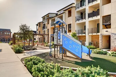 220 Waters Park Cir 304, San Mateo, CA 94403 - Photo 24