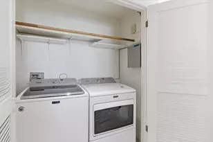 903 Sunrose Ter 301, Sunnyvale, CA 94086 - Photo 18