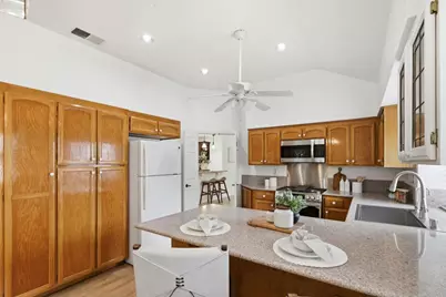 7886 Moorfoot Ct, San Jose, CA 95135 - Photo 8