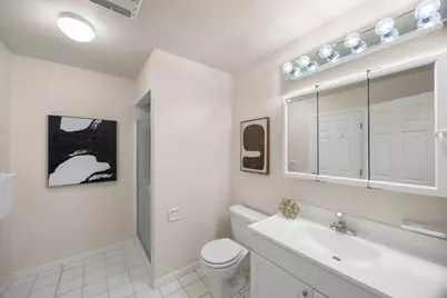 135 Newton Dr, Burlingame, CA 94010 - Photo 52