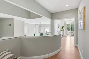 8265 Skyline Cir, Oakland, CA 94605 - Photo 22