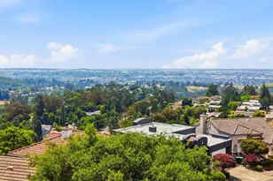 8265 Skyline Cir, Oakland, CA 94605 - Photo 84