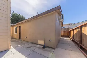 1484 Sonoma Ave, Seaside, CA 93955 - Photo 4
