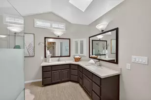 8763 McCarty Ranch Dr, San Jose, CA 95135 - Photo 38