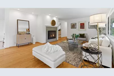 1090 Baker Ct, Sunnyvale, CA 94087 - Photo 4