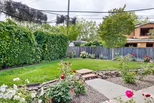 902 San Marcos Cir, Mountain View, CA 94043 - Photo 18