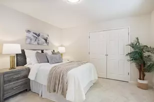 902 San Marcos Cir, Mountain View, CA 94043 - Photo 14