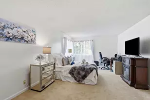 225 Prague Dr, San Jose, CA 95119 - Photo 18