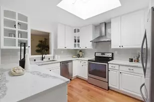 22920 Stonebridge, Cupertino, CA 95014 - Photo 4