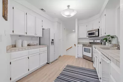 483 Forest Ave C, Palo Alto, CA 94301 - Photo 10