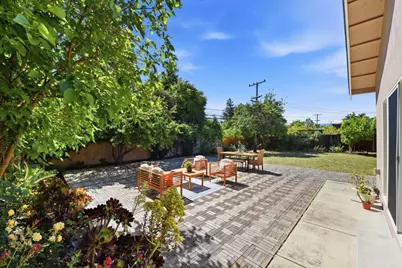 10128 E Estates Dr, Cupertino, CA 95014 - Photo 38