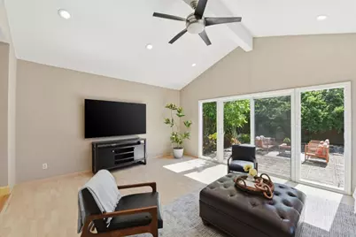 10128 E Estates Dr, Cupertino, CA 95014 - Photo 14