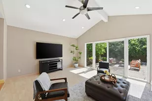 10128 E Estates Dr, Cupertino, CA 95014 - Photo 14