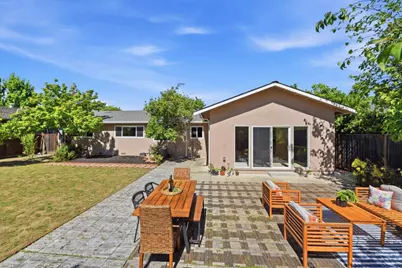10128 E Estates Dr, Cupertino, CA 95014 - Photo 42