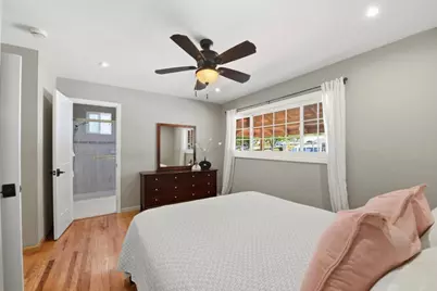 10128 E Estates Dr, Cupertino, CA 95014 - Photo 34
