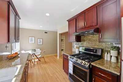 10128 E Estates Dr, Cupertino, CA 95014 - Photo 18