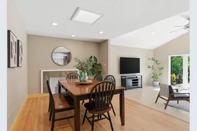 10128 E Estates Dr, Cupertino, CA 95014 - Photo 22