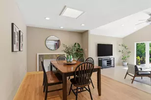 10128 E Estates Dr, Cupertino, CA 95014 - Photo 22