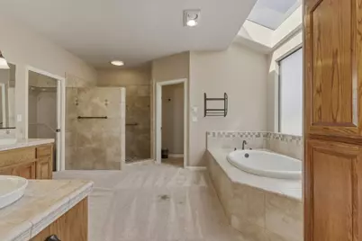 1290 Sonnys Way, Hollister, CA 95023 - Photo 34