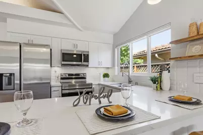 1690 Andalusia Way, San Jose, CA 95125 - Photo 10