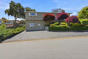 416 Middle Rd, Belmont, CA 94002 - Photo 2