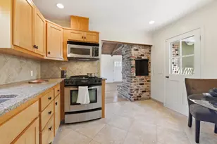 416 Middle Rd, Belmont, CA 94002 - Photo 14
