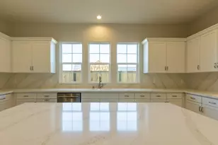 610 Santa Lucia Wy, Marina, CA 93933 - Photo 6