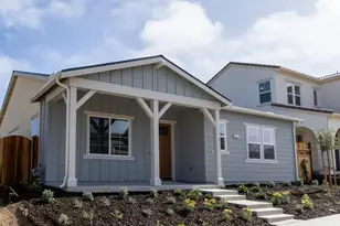 610 Santa Lucia Wy, Marina, CA 93933 - Photo 2