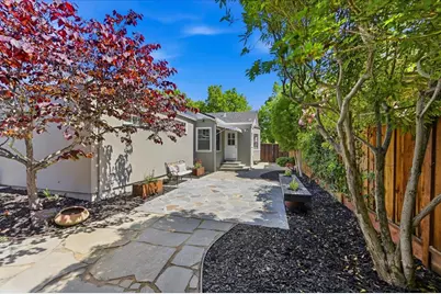 278 Iris St, Redwood City, CA 94062 - Photo 78