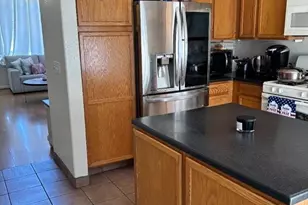 208 Holland Cir, Hollister, CA 95023 - Photo 8