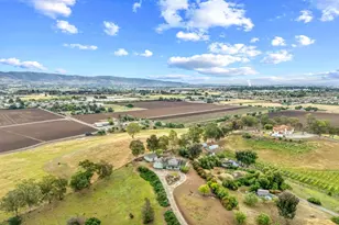 10230 Whiskey Hill Ln, Gilroy, CA 95020 - Photo 88