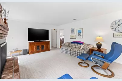 10230 Whiskey Hill Ln, Gilroy, CA 95020 - Photo 18