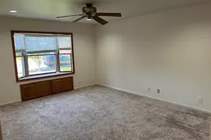 5188 Northlawn Dr, San Jose, CA 95130 - Photo 10
