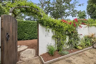 690 Lincoln Ave, Palo Alto, CA 94301 - Photo 26