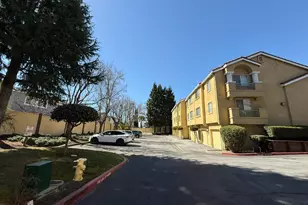 106 Sunnyhills Ct, Milpitas, CA 95035 - Photo 22