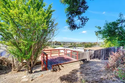 16876 Ehle St, Castro Valley, CA 94578 - Photo 32