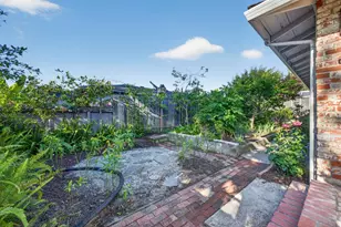 1031 Miller Ave, San Jose, CA 95129 - Photo 36