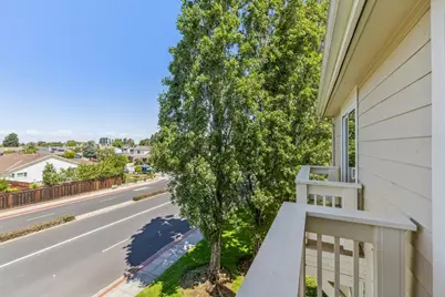 1006 Stern Ln, Foster City, CA 94404 - Photo 46