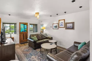 310 Cypress Ave, Pacific Grove, CA 93950 - Photo 8