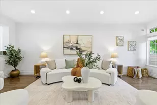 1172 La Rochelle Ter C, Sunnyvale, CA 94089 - Photo 4
